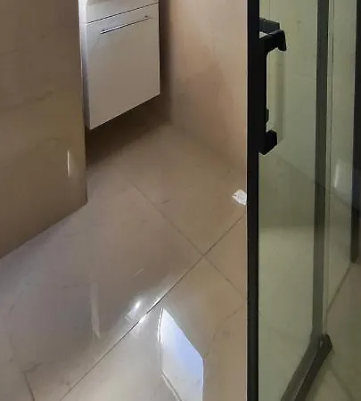 Phaedrus Living: Seaside Luxury Flat Lighthouse 65 דירה *