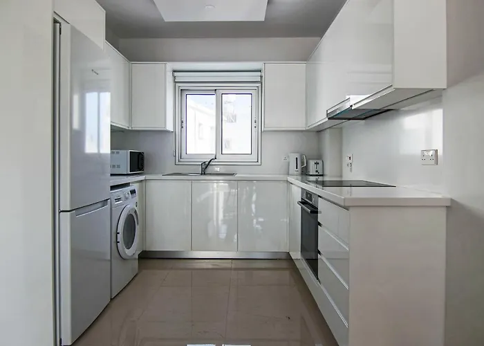 Phaedrus Living: Seaside Luxury Flat Lighthouse 65 Apartmán Paphos