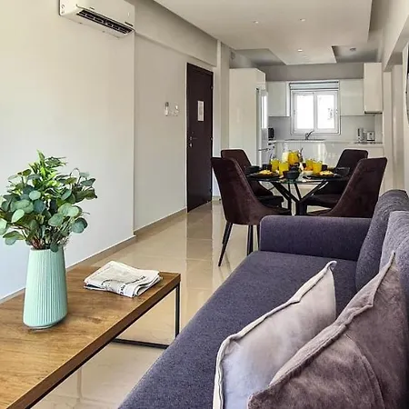 Phaedrus Living: Seaside Luxury Flat Lighthouse 65 Daire *